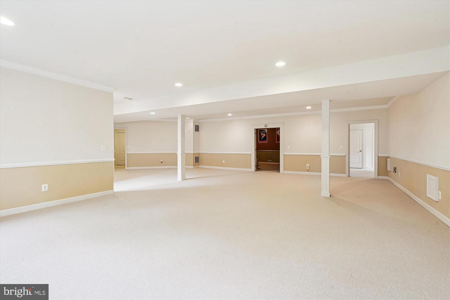 11046 HEATHLAND DR, OAKTON, Virginia 22124, 8 Bedrooms Bedrooms, ,7 BathroomsBathrooms,Residential,For sale,11046 HEATHLAND DR,VAFX2284890 MLS # VAFX2284890