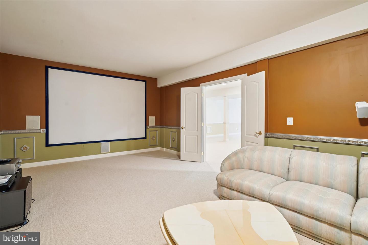 11046 HEATHLAND DR, OAKTON, Virginia 22124, 8 Bedrooms Bedrooms, ,7 BathroomsBathrooms,Residential,For sale,11046 HEATHLAND DR,VAFX2284890 MLS # VAFX2284890