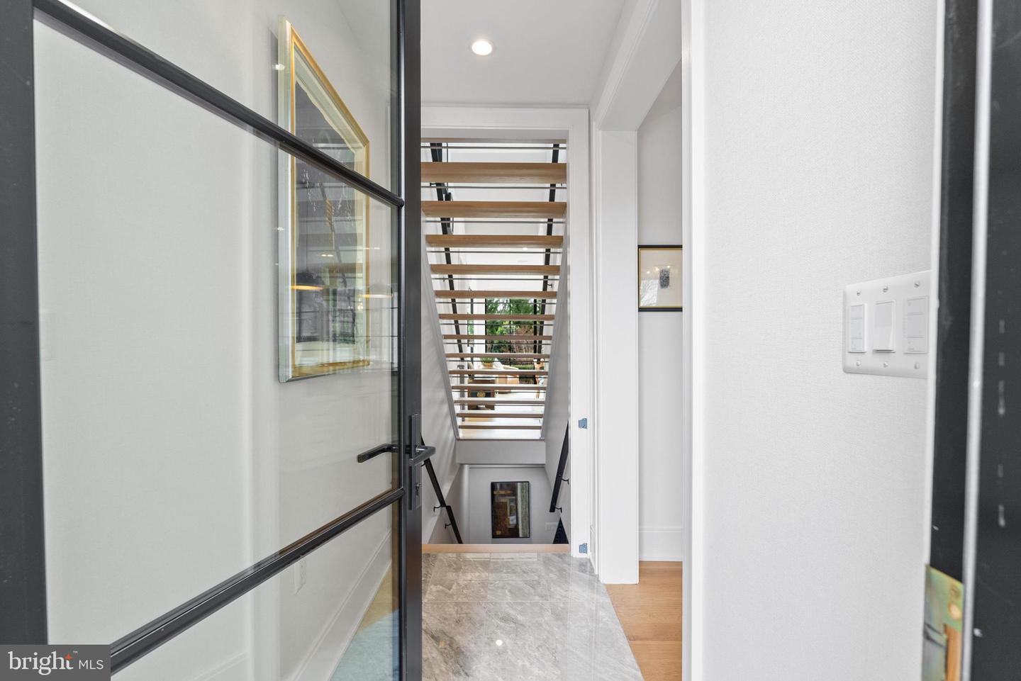 6029 ORRIS ST, MCLEAN, Virginia 22101, 5 Bedrooms Bedrooms, ,6 BathroomsBathrooms,Residential,For sale,6029 ORRIS ST,VAFX2286664 MLS # VAFX2286664