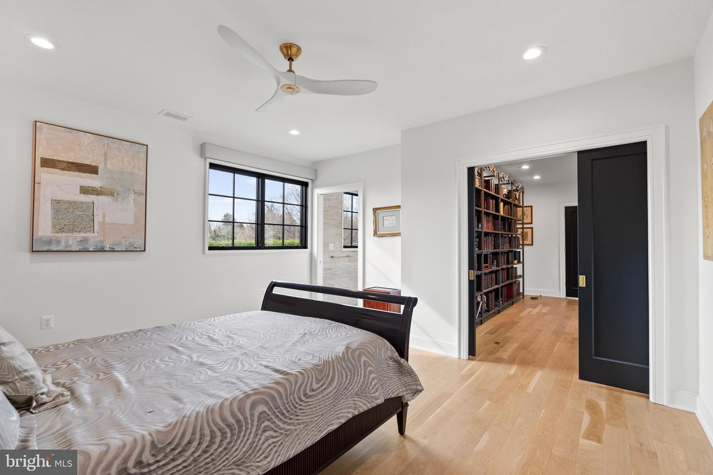 6029 ORRIS ST, MCLEAN, Virginia 22101, 5 Bedrooms Bedrooms, ,6 BathroomsBathrooms,Residential,For sale,6029 ORRIS ST,VAFX2286664 MLS # VAFX2286664