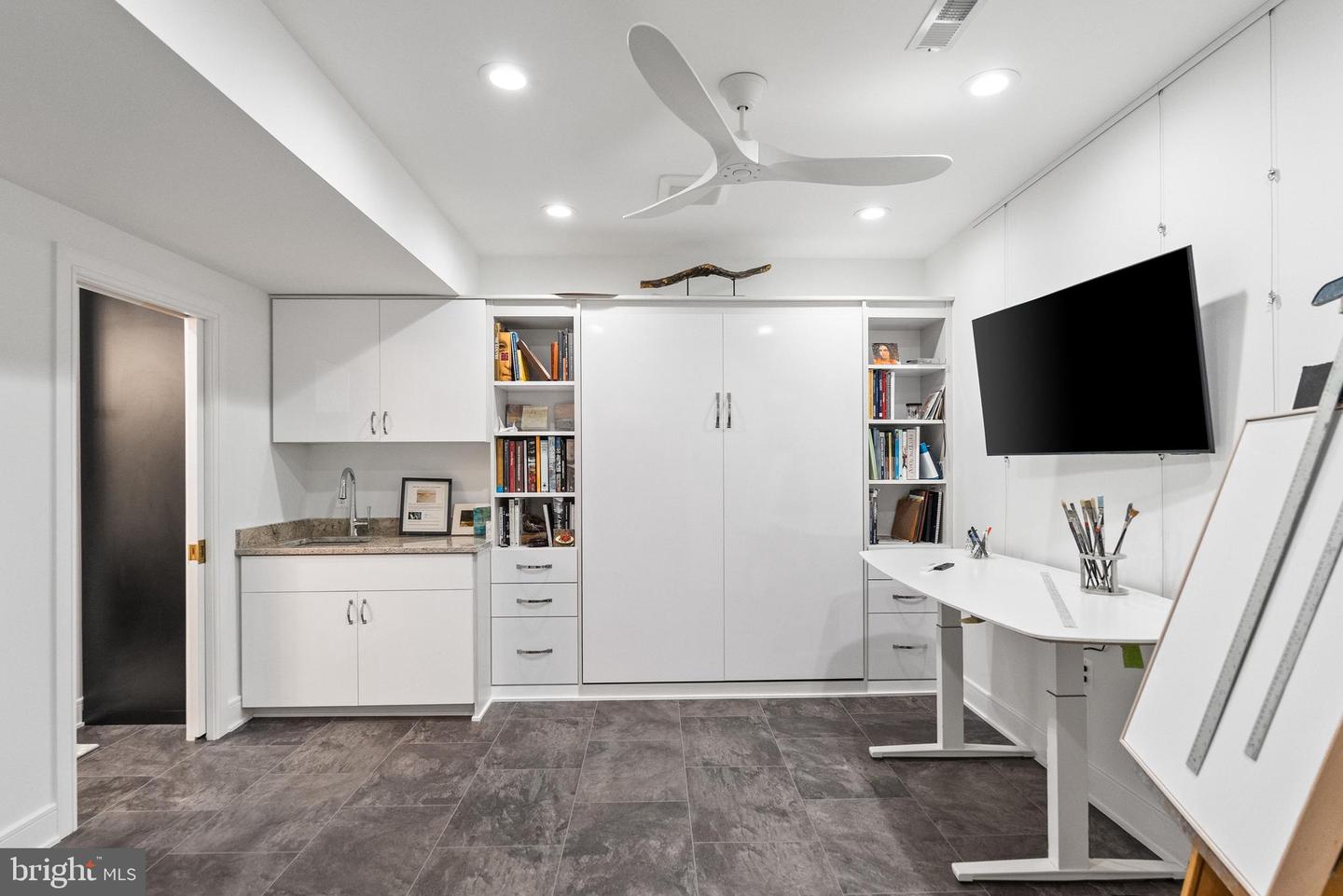 6029 ORRIS ST, MCLEAN, Virginia 22101, 5 Bedrooms Bedrooms, ,6 BathroomsBathrooms,Residential,For sale,6029 ORRIS ST,VAFX2286664 MLS # VAFX2286664