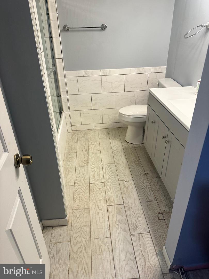 5936 SPRUCE RUN CT, CENTREVILLE, Virginia 20121, 4 Bedrooms Bedrooms, ,3 BathroomsBathrooms,Residential,For sale,5936 SPRUCE RUN CT,VAFX2286990 MLS # VAFX2286990