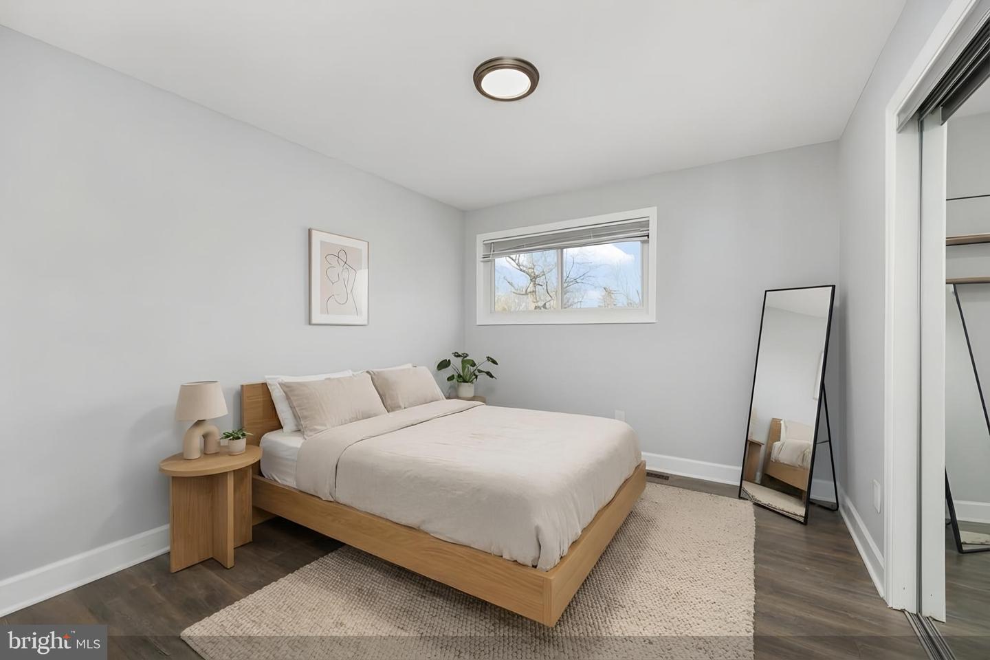 1001 WOODS PL, ALEXANDRIA, Virginia 22302, 5 Bedrooms Bedrooms, ,3 BathroomsBathrooms,Residential,For sale,1001 WOODS PL,VAAX2053460 MLS # VAAX2053460