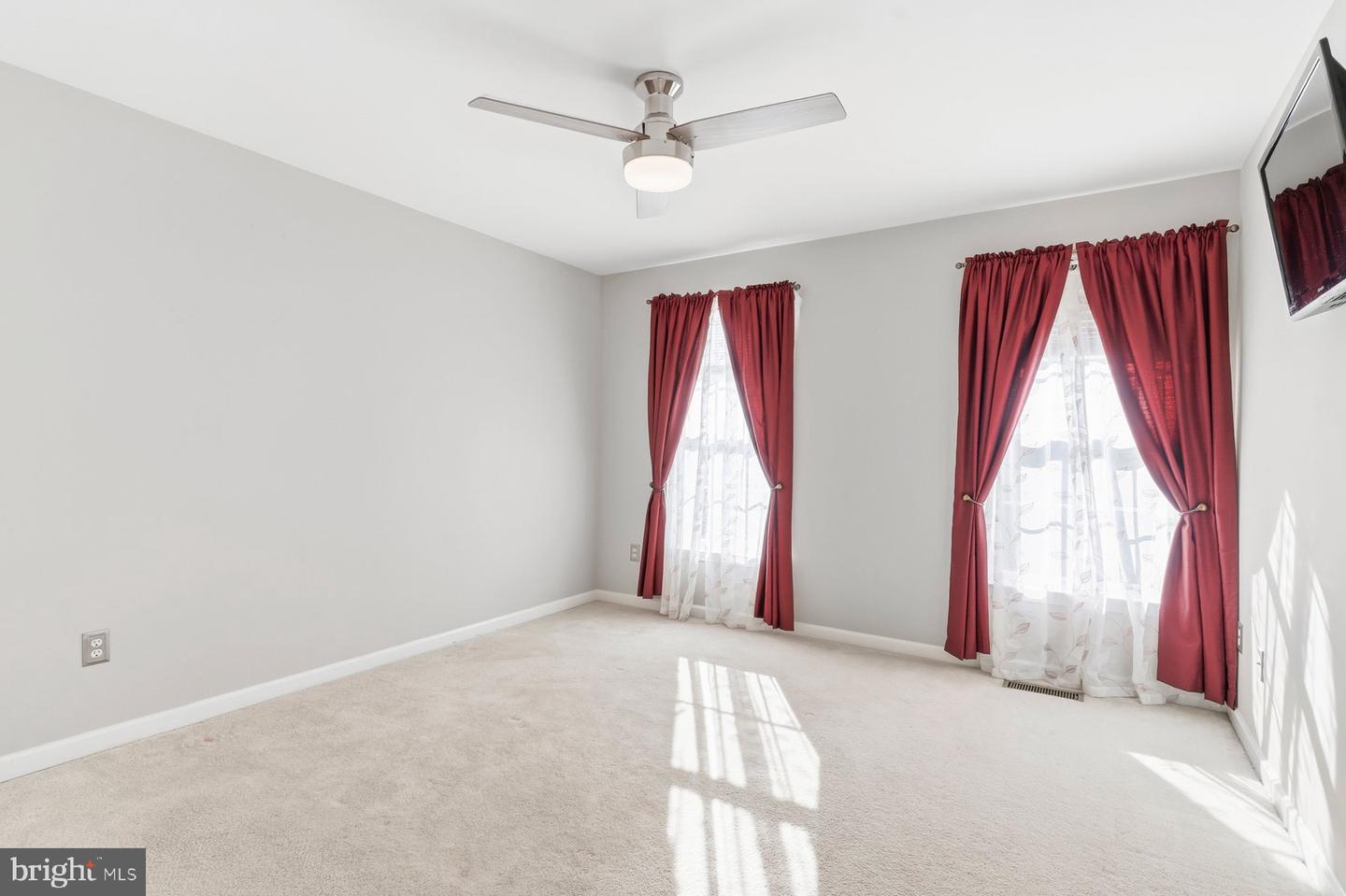 6171 MCCARTHY DR, KING GEORGE, Virginia 22485, 4 Bedrooms Bedrooms, 9 Rooms Rooms,3 BathroomsBathrooms,Residential,For sale,6171 MCCARTHY DR,VAKG2007548 MLS # VAKG2007548