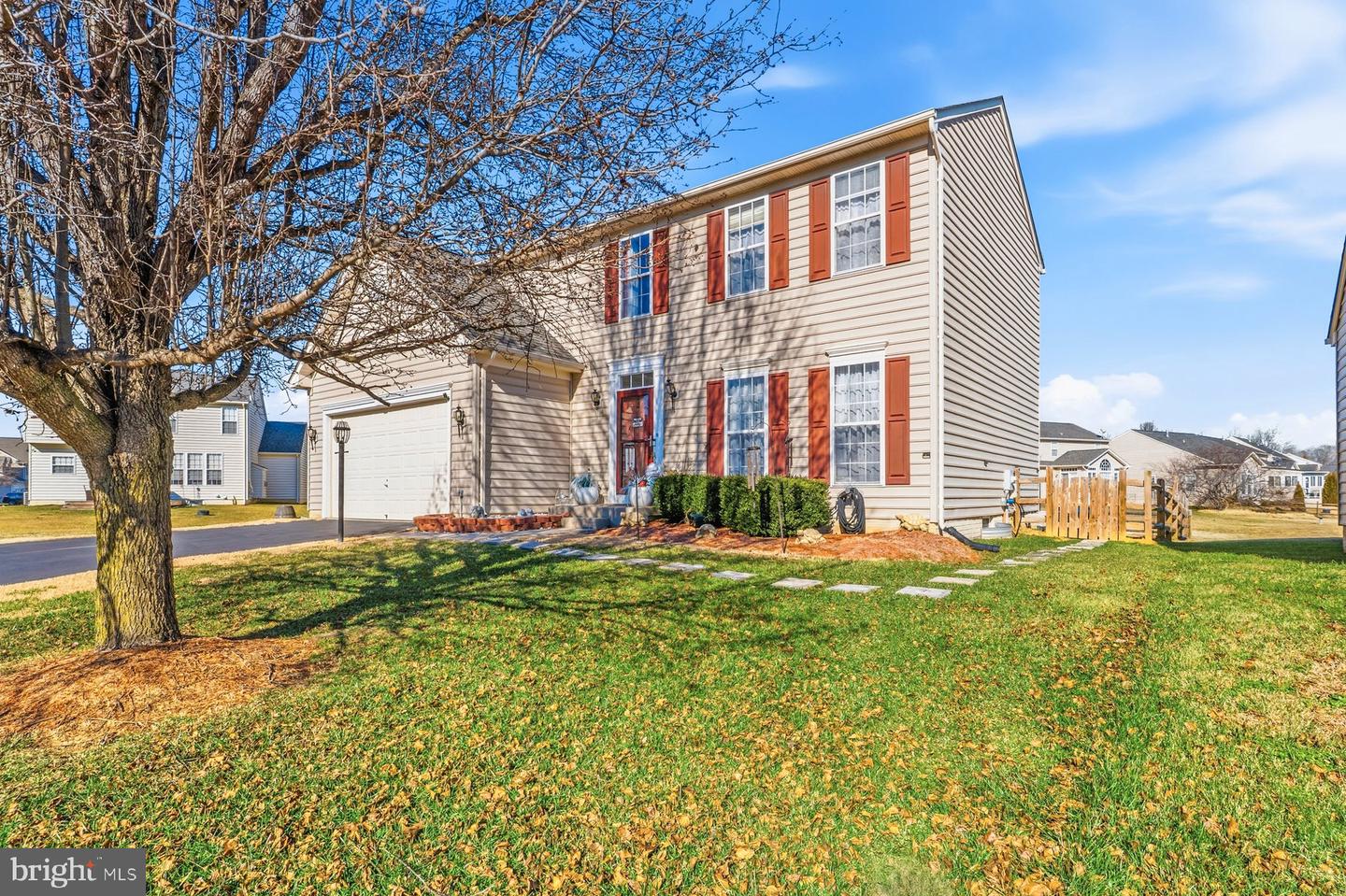 6171 MCCARTHY DR, KING GEORGE, Virginia 22485, 4 Bedrooms Bedrooms, 9 Rooms Rooms,3 BathroomsBathrooms,Residential,For sale,6171 MCCARTHY DR,VAKG2007548 MLS # VAKG2007548