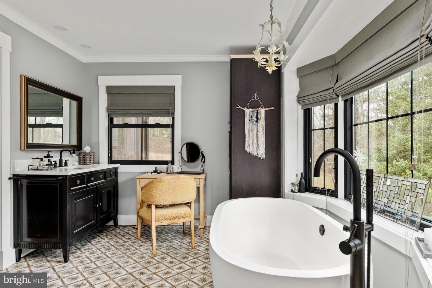 7464 WILSON RD, WARRENTON, Virginia 20186, 4 Bedrooms Bedrooms, 14 Rooms Rooms,3 BathroomsBathrooms,Residential,For sale,7464 WILSON RD,VAFQ2020332 MLS # VAFQ2020332