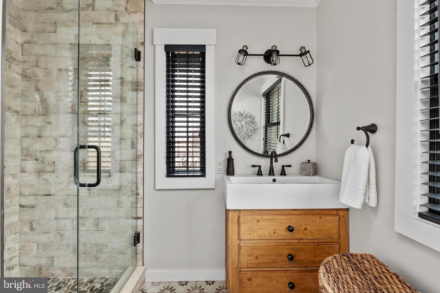 7464 WILSON RD, WARRENTON, Virginia 20186, 4 Bedrooms Bedrooms, 14 Rooms Rooms,3 BathroomsBathrooms,Residential,For sale,7464 WILSON RD,VAFQ2020332 MLS # VAFQ2020332