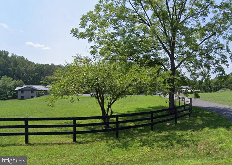 7464 WILSON RD, WARRENTON, Virginia 20186, 4 Bedrooms Bedrooms, 14 Rooms Rooms,3 BathroomsBathrooms,Residential,For sale,7464 WILSON RD,VAFQ2020332 MLS # VAFQ2020332