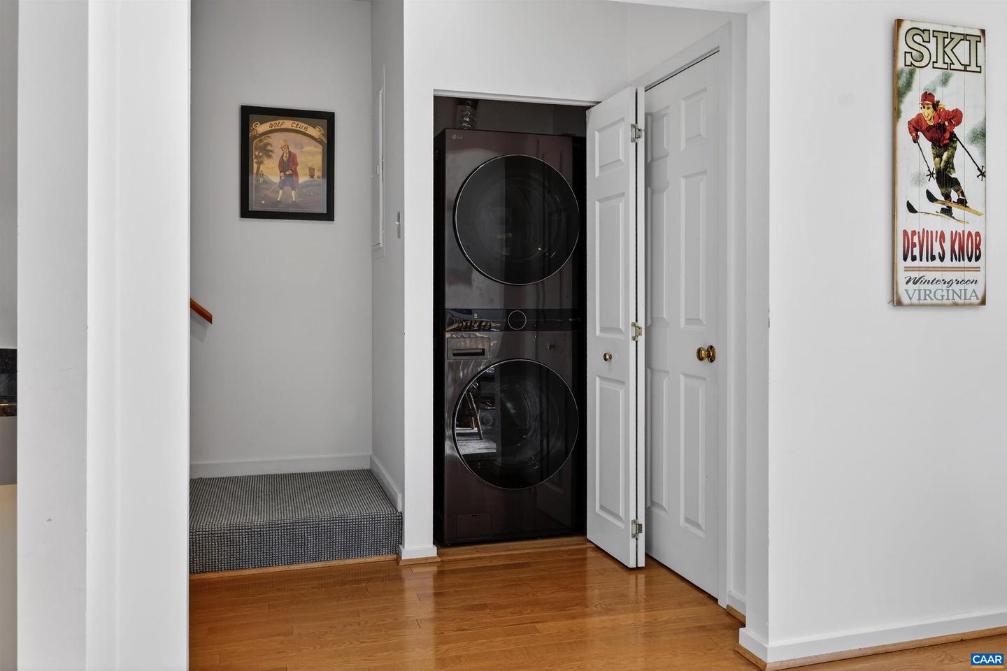 22 TRILLIUM CLOSE, ROSELAND, Virginia 22967, 4 Bedrooms Bedrooms, ,3 BathroomsBathrooms,Residential,For sale,22 TRILLIUM CLOSE,672879 MLS # 672879 22 TRILLIUM CLOSE, ROSELAND, Virginia 22967, 4 Bedrooms Bedrooms, ,3 BathroomsBathrooms,Residential,For sale,22 TRILLIUM CLOSE,672879 MLS # 672879