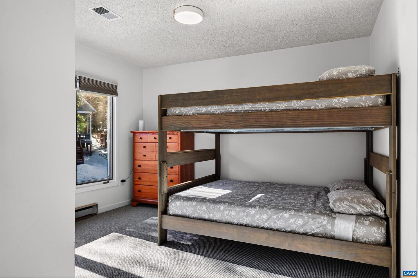 22 TRILLIUM CLOSE, ROSELAND, Virginia 22967, 4 Bedrooms Bedrooms, ,3 BathroomsBathrooms,Residential,For sale,22 TRILLIUM CLOSE,672879 MLS # 672879 22 TRILLIUM CLOSE, ROSELAND, Virginia 22967, 4 Bedrooms Bedrooms, ,3 BathroomsBathrooms,Residential,For sale,22 TRILLIUM CLOSE,672879 MLS # 672879