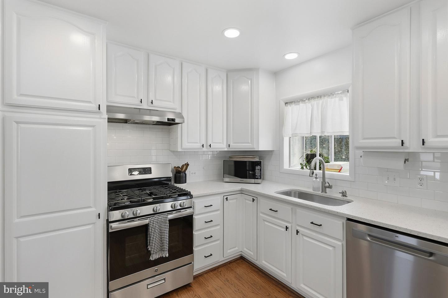 6506 CYGNET DR, ALEXANDRIA, Virginia 22307, 4 Bedrooms Bedrooms, ,2 BathroomsBathrooms,Residential,For sale,6506 CYGNET DR,VAFX2287992 MLS # VAFX2287992 6506 CYGNET DR, ALEXANDRIA, Virginia 22307, 4 Bedrooms Bedrooms, ,2 BathroomsBathrooms,Residential,For sale,6506 CYGNET DR,VAFX2287992 MLS # VAFX2287992