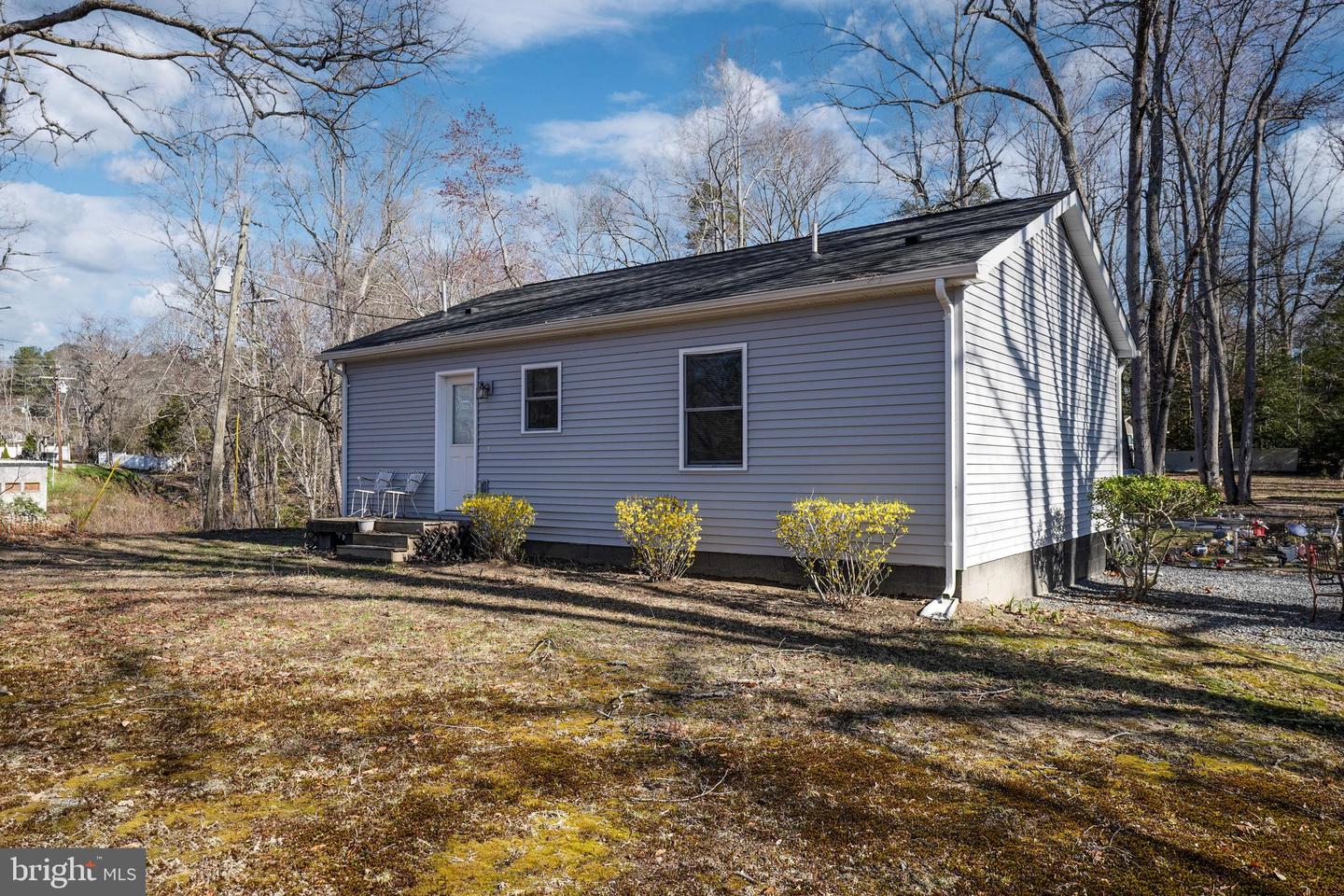 11019 COZY CT, KING GEORGE, Virginia 22485, 3 Bedrooms Bedrooms, ,2 BathroomsBathrooms,Residential,For sale,11019 COZY CT,VAKG2007580 MLS # VAKG2007580