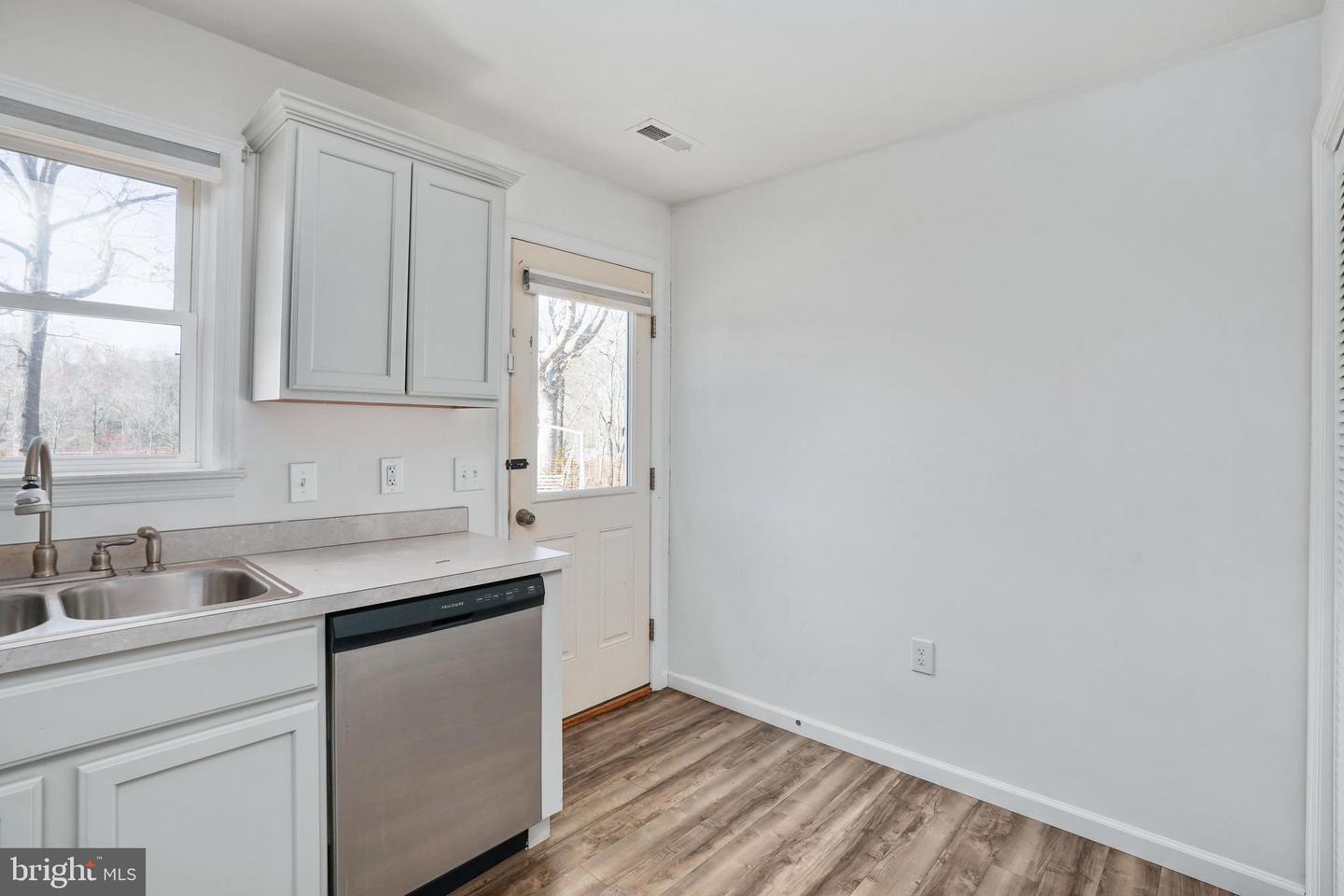 11019 COZY CT, KING GEORGE, Virginia 22485, 3 Bedrooms Bedrooms, ,2 BathroomsBathrooms,Residential,For sale,11019 COZY CT,VAKG2007580 MLS # VAKG2007580