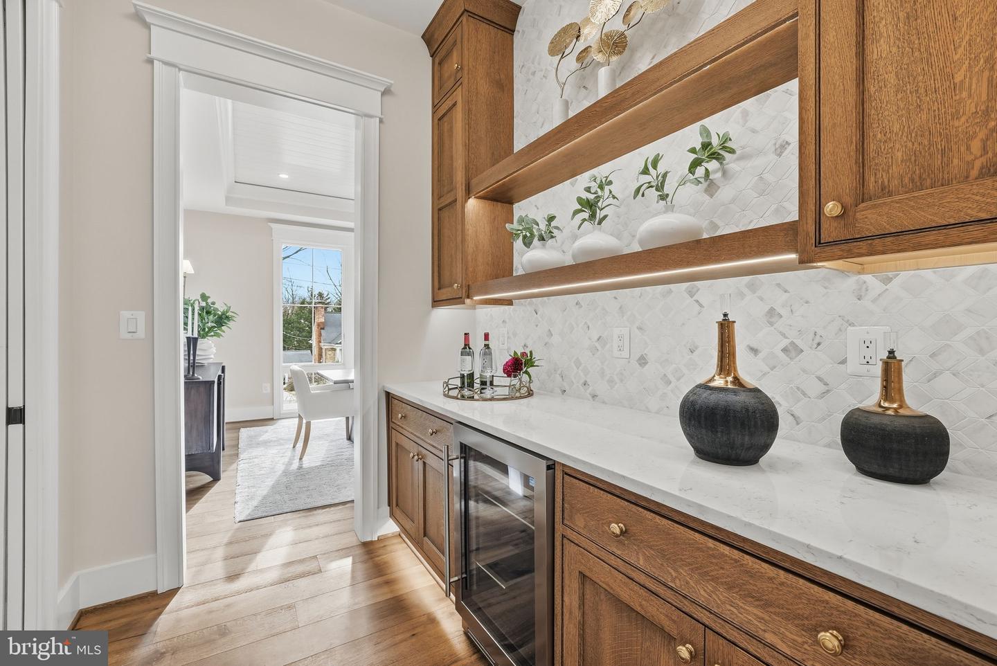 508 NELSON DR NE, VIENNA, Virginia 22180, 6 Bedrooms Bedrooms, ,6 BathroomsBathrooms,Residential,For sale,508 NELSON DR NE,VAFX2288092 MLS # VAFX2288092