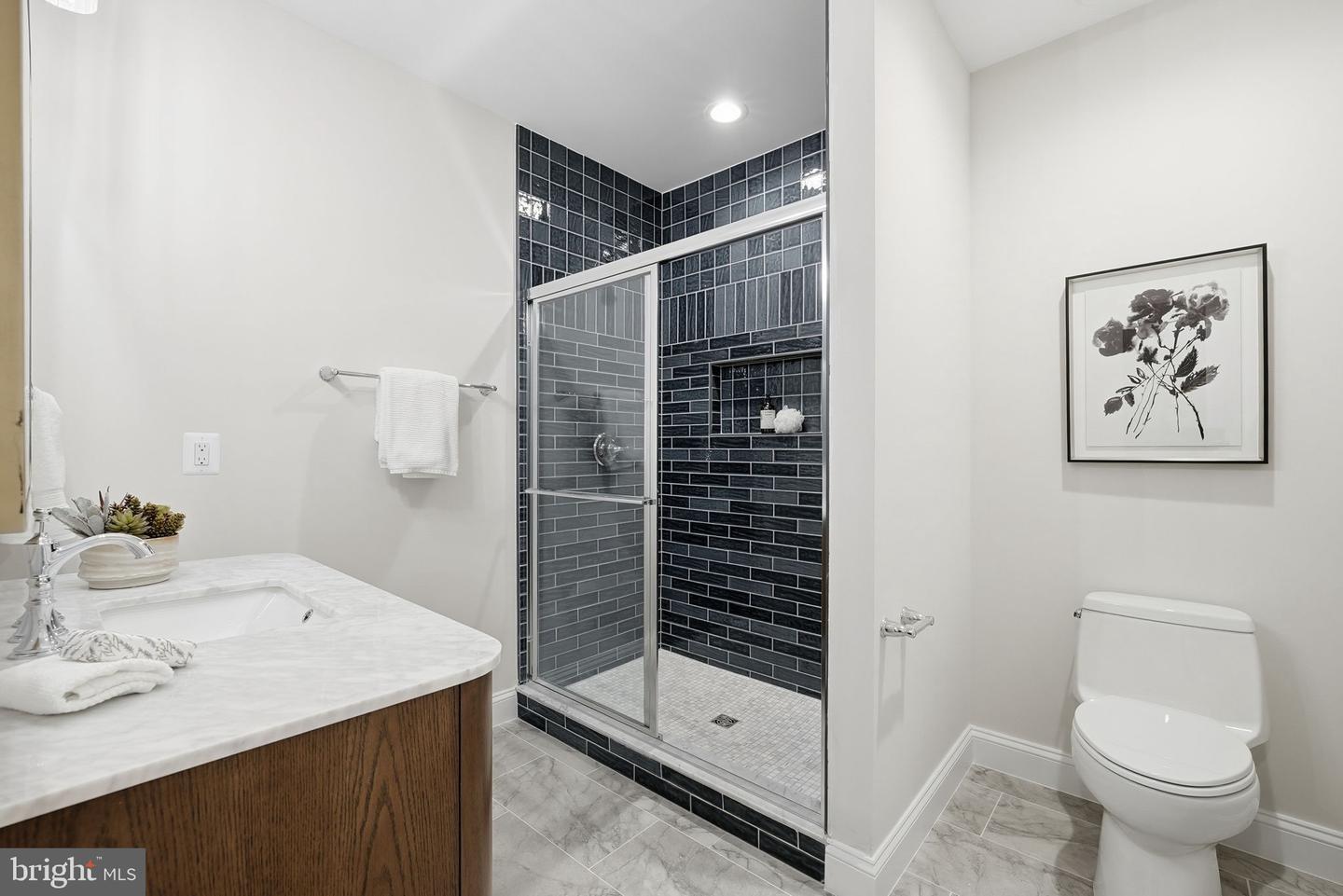 508 NELSON DR NE, VIENNA, Virginia 22180, 6 Bedrooms Bedrooms, ,6 BathroomsBathrooms,Residential,For sale,508 NELSON DR NE,VAFX2288092 MLS # VAFX2288092