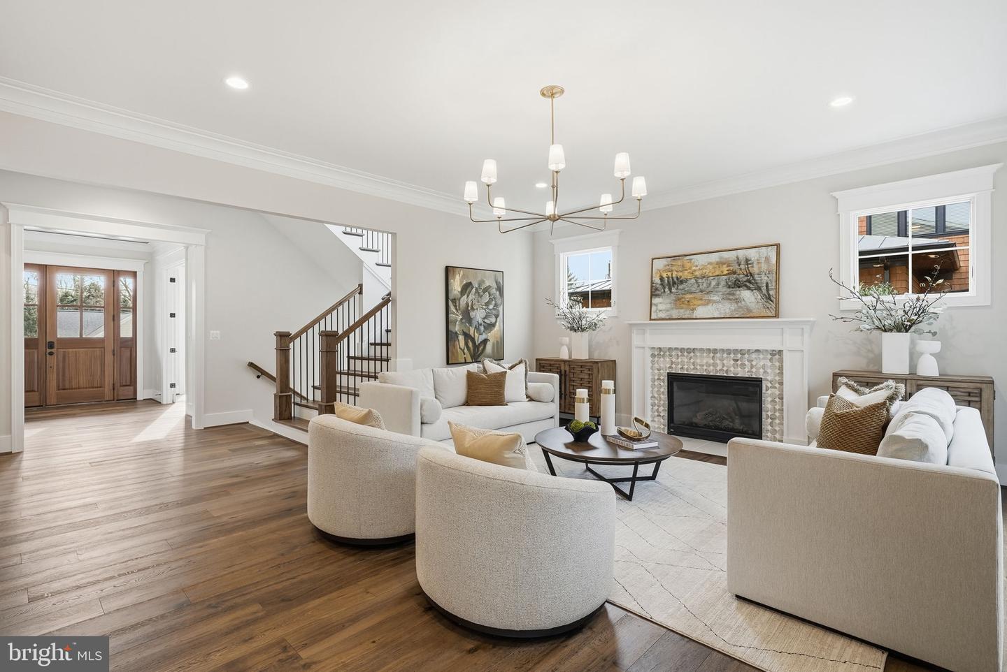 508 NELSON DR NE, VIENNA, Virginia 22180, 6 Bedrooms Bedrooms, ,6 BathroomsBathrooms,Residential,For sale,508 NELSON DR NE,VAFX2288092 MLS # VAFX2288092