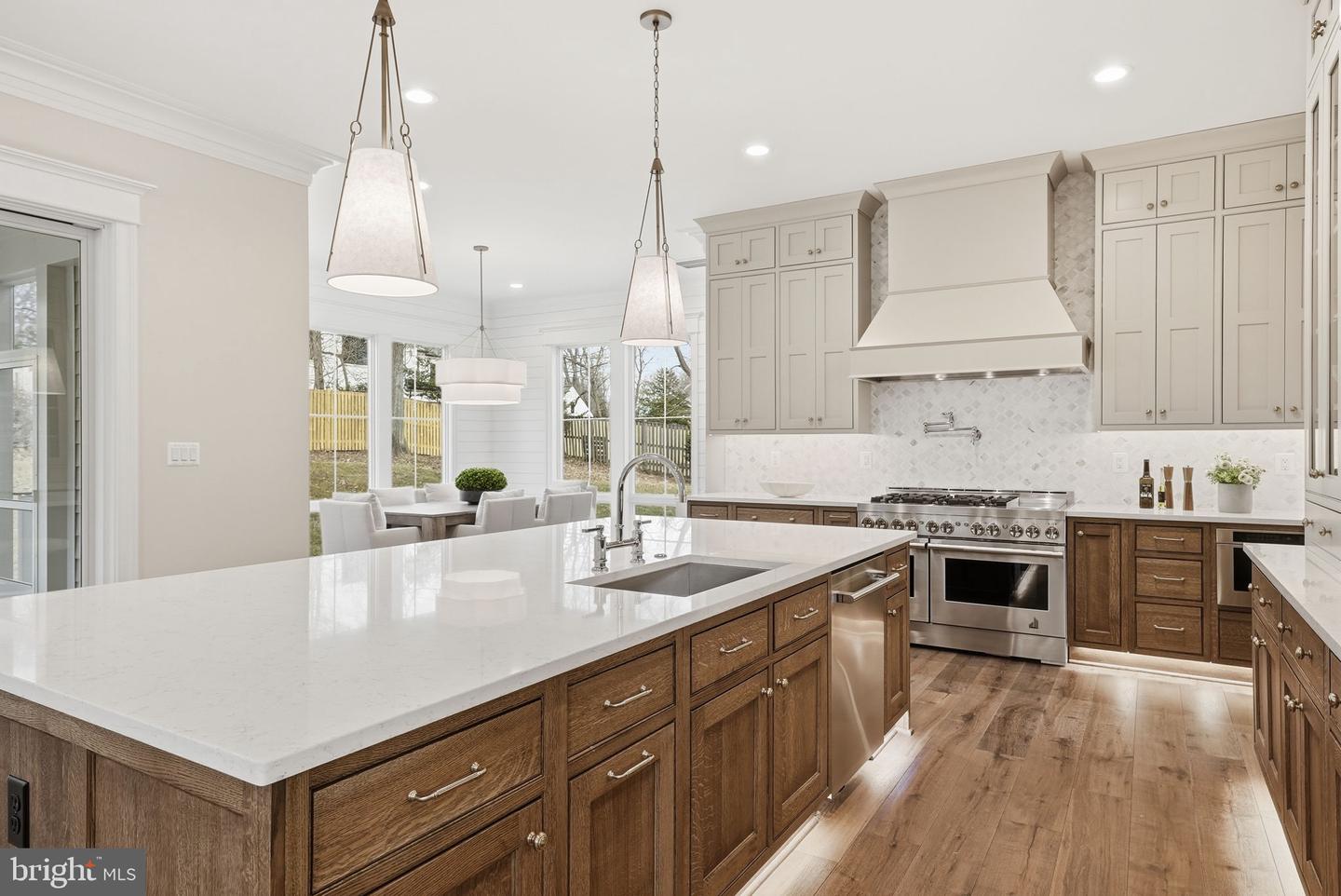 508 NELSON DR NE, VIENNA, Virginia 22180, 6 Bedrooms Bedrooms, ,6 BathroomsBathrooms,Residential,For sale,508 NELSON DR NE,VAFX2288092 MLS # VAFX2288092