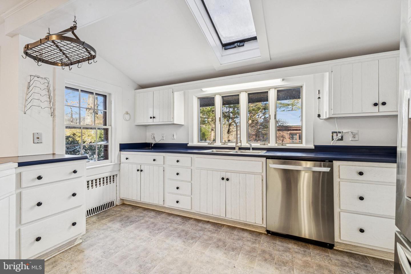 256 BLUE RIDGE, MADISON, Virginia 22727, 4 Bedrooms Bedrooms, ,3 BathroomsBathrooms,Residential,For sale,256 BLUE RIDGE,VAMA2002598 MLS # VAMA2002598