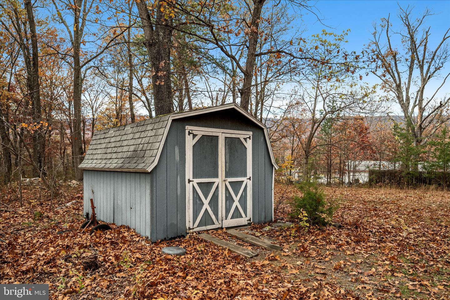 4403 BACK MOUNTAIN RD, WINCHESTER, Virginia 22602, 3 Bedrooms Bedrooms, ,2 BathroomsBathrooms,Residential,For sale,4403 BACK MOUNTAIN RD,VAFV2039282 MLS # VAFV2039282