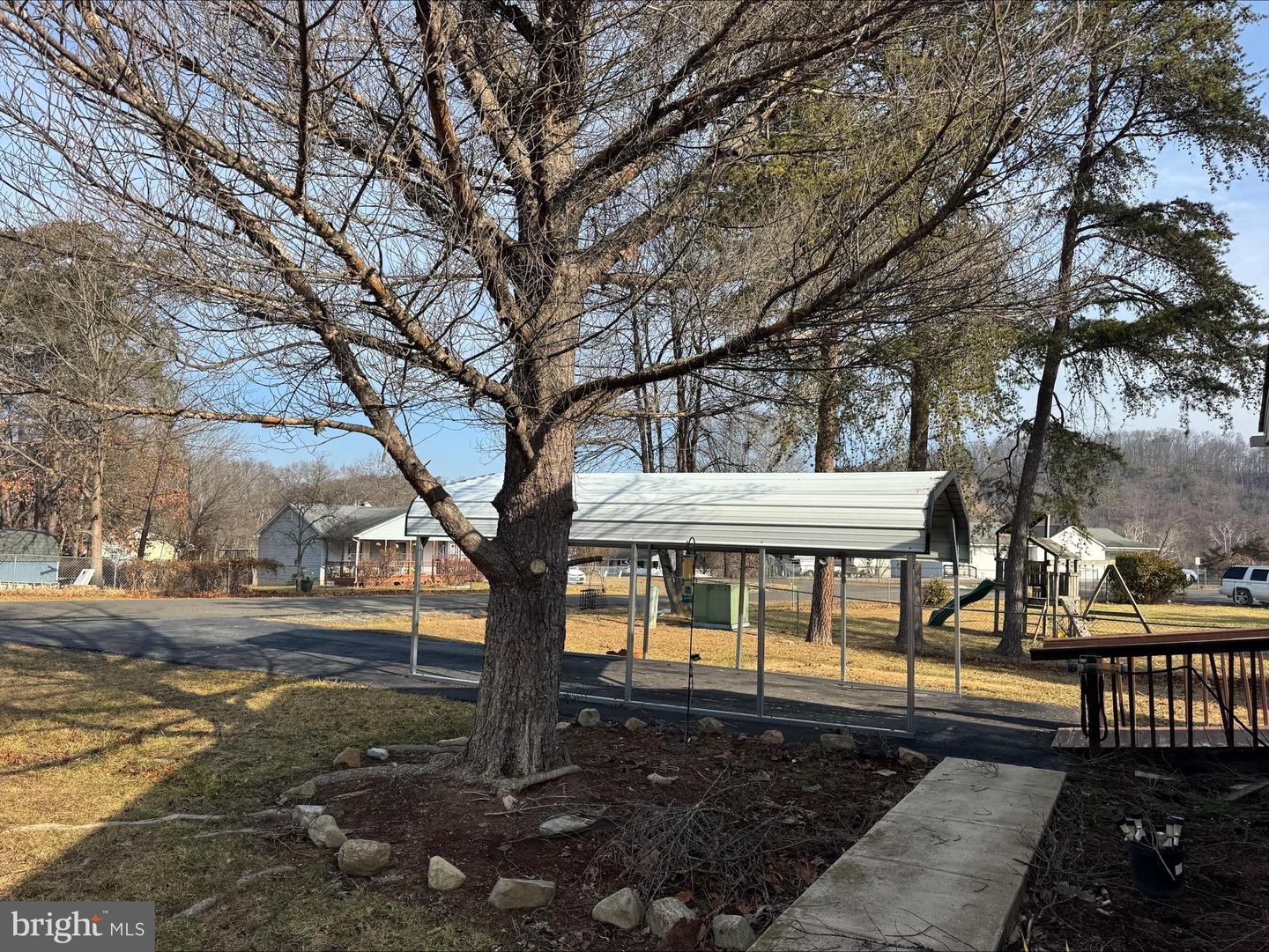 516 W DUCK ST, FRONT ROYAL, Virginia 22630, 3 Bedrooms Bedrooms, ,1 BathroomBathrooms,Residential,For sale,516 W DUCK ST,VAWR2013292 MLS # VAWR2013292