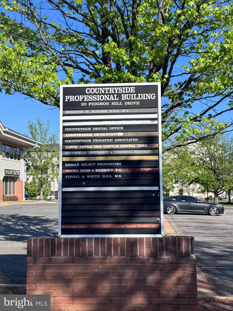 20 PIDGEON HILL DR #208, STERLING, Virginia 20165, ,Land,For sale,20 PIDGEON HILL DR #208,VALO2114986 MLS # VALO2114986