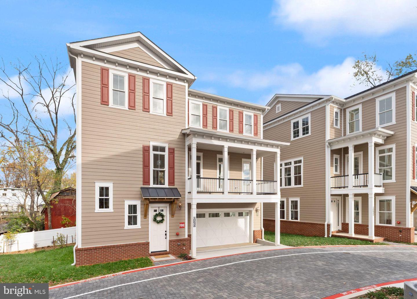 10634 POCKET PL, FAIRFAX, Virginia 22030, 3 Bedrooms Bedrooms, ,3 BathroomsBathrooms,Residential,For sale,10634 POCKET PL,VAFC2005614 MLS # VAFC2005614