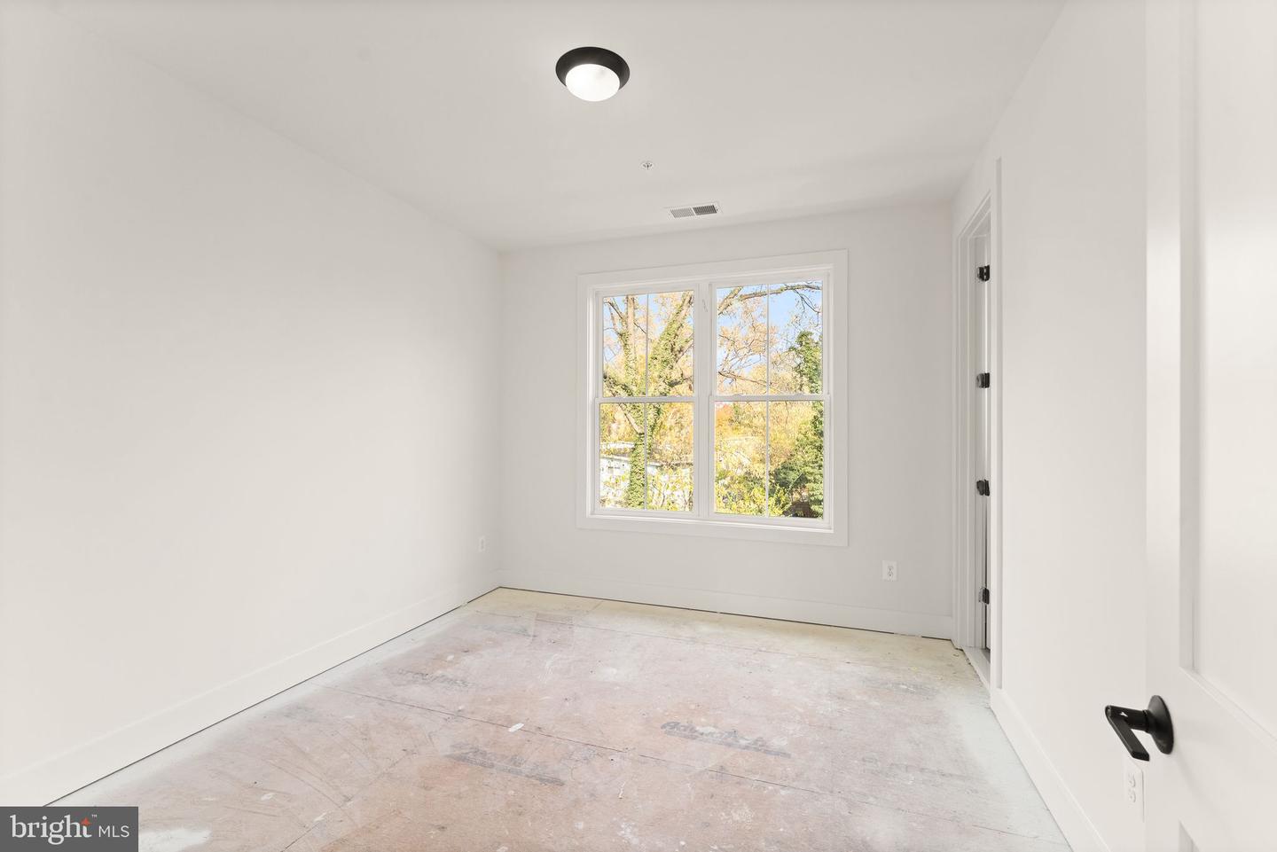 10634 POCKET PL, FAIRFAX, Virginia 22030, 3 Bedrooms Bedrooms, ,3 BathroomsBathrooms,Residential,For sale,10634 POCKET PL,VAFC2005614 MLS # VAFC2005614