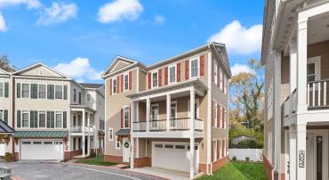 10634 POCKET PL, FAIRFAX, Virginia 22030, 3 Bedrooms Bedrooms, ,3 BathroomsBathrooms,Residential,For sale,10634 POCKET PL,VAFC2005614 MLS # VAFC2005614