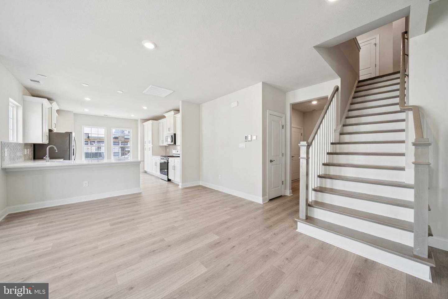 1240 TREVISO BAY, WILLIAMSBURG, Virginia 23188, 4 Bedrooms Bedrooms, ,2 BathroomsBathrooms,Residential,For sale,1240 TREVISO BAY,VAJC2000402 MLS # VAJC2000402