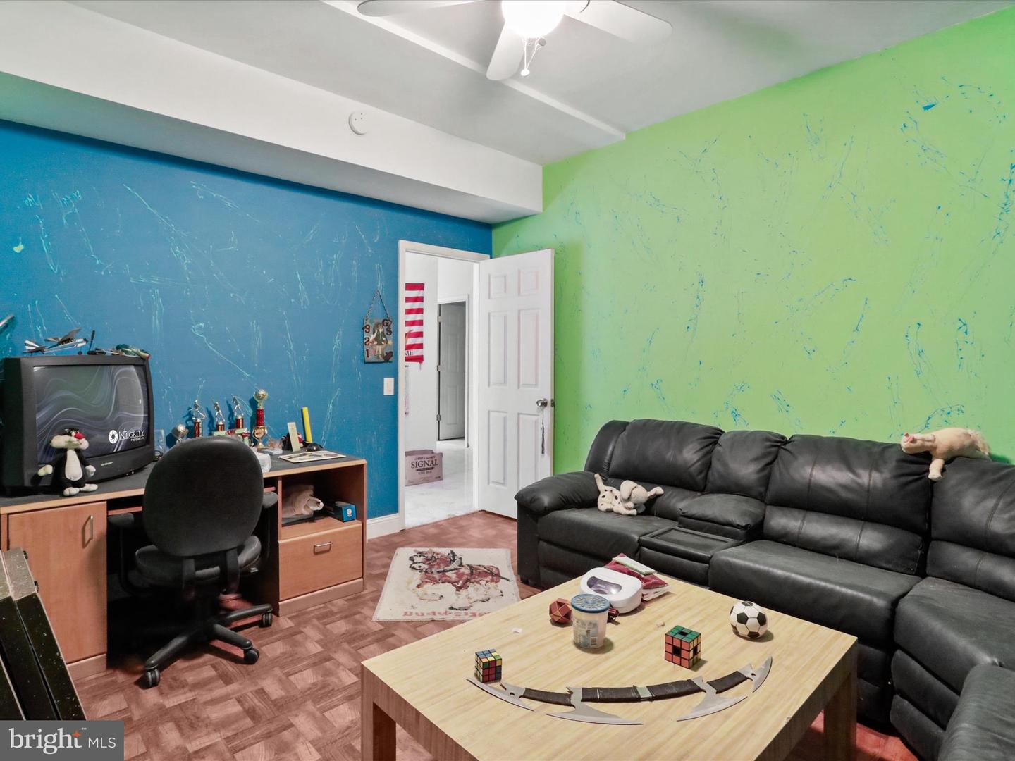 525 ROLLING ROCK RD, STAR TANNERY, Virginia 22654, 4 Bedrooms Bedrooms, ,5 BathroomsBathrooms,Residential,For sale,525 ROLLING ROCK RD,VASH2011418 MLS # VASH2011418