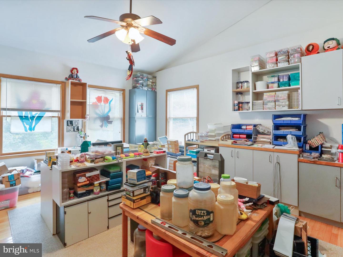 525 ROLLING ROCK RD, STAR TANNERY, Virginia 22654, 4 Bedrooms Bedrooms, ,5 BathroomsBathrooms,Residential,For sale,525 ROLLING ROCK RD,VASH2011418 MLS # VASH2011418