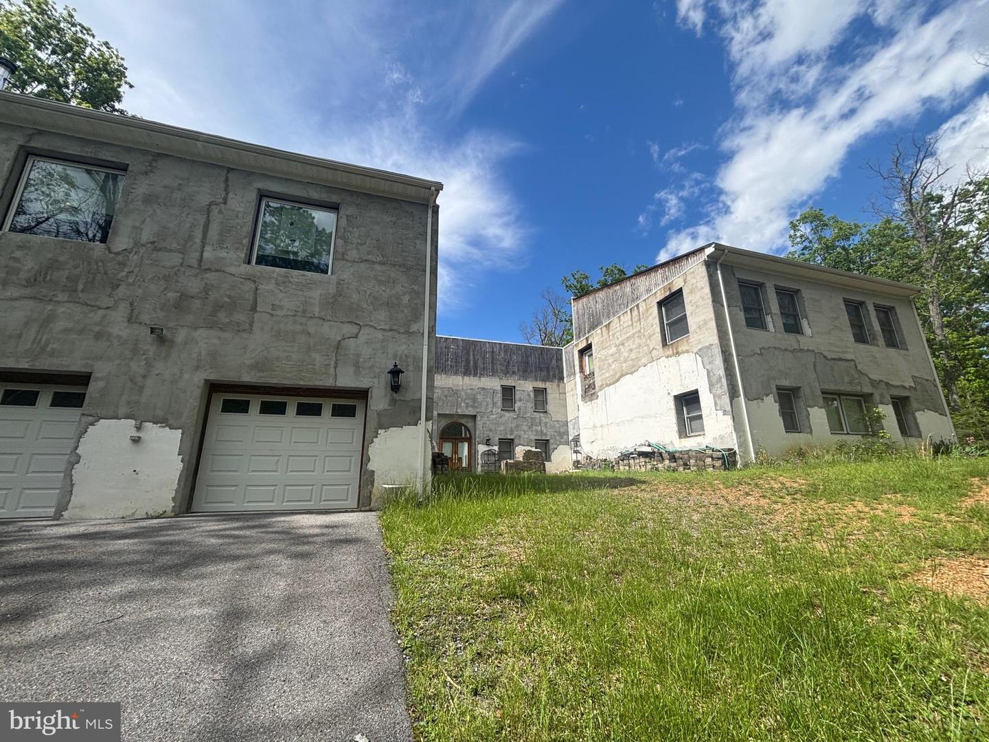 525 ROLLING ROCK RD, STAR TANNERY, Virginia 22654, 4 Bedrooms Bedrooms, ,5 BathroomsBathrooms,Residential,For sale,525 ROLLING ROCK RD,VASH2011418 MLS # VASH2011418