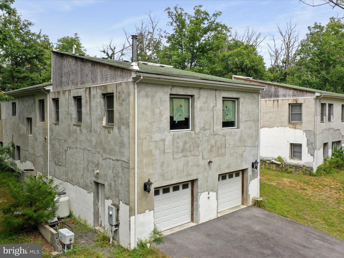 525 ROLLING ROCK RD, STAR TANNERY, Virginia 22654, 4 Bedrooms Bedrooms, ,5 BathroomsBathrooms,Residential,For sale,525 ROLLING ROCK RD,VASH2011418 MLS # VASH2011418