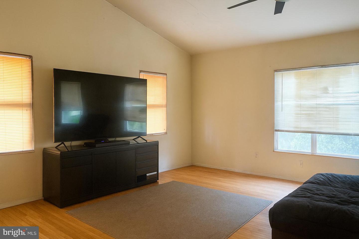 525 ROLLING ROCK RD, STAR TANNERY, Virginia 22654, 4 Bedrooms Bedrooms, ,5 BathroomsBathrooms,Residential,For sale,525 ROLLING ROCK RD,VASH2011418 MLS # VASH2011418