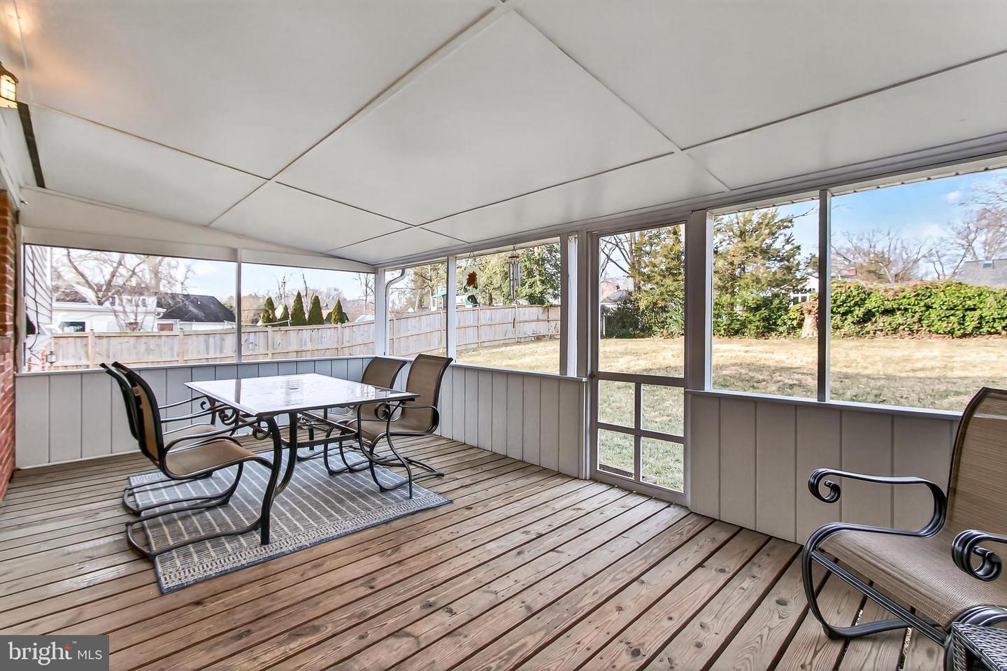 8324 LILAC LN, ALEXANDRIA, Virginia 22308, 5 Bedrooms Bedrooms, ,3 BathroomsBathrooms,Residential,For sale,8324 LILAC LN,VAFX2275742 MLS # VAFX2275742