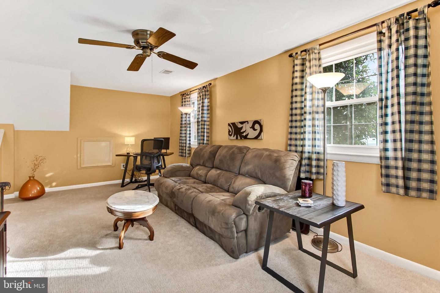 8324 LILAC LN, ALEXANDRIA, Virginia 22308, 5 Bedrooms Bedrooms, ,3 BathroomsBathrooms,Residential,For sale,8324 LILAC LN,VAFX2275742 MLS # VAFX2275742