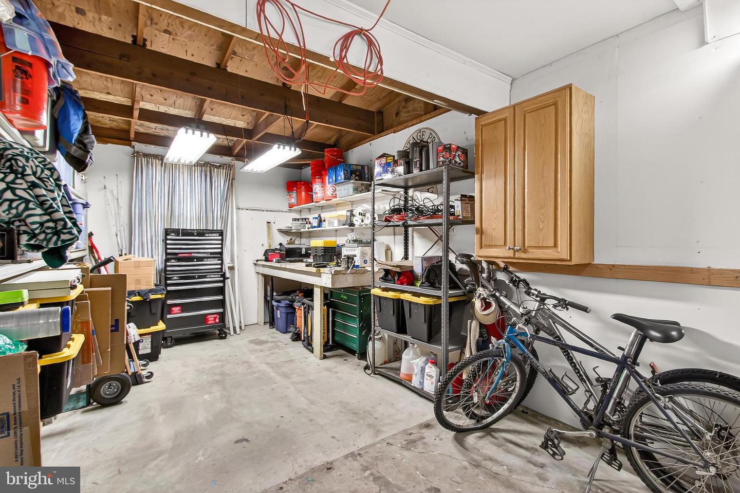 8324 LILAC LN, ALEXANDRIA, Virginia 22308, 5 Bedrooms Bedrooms, ,3 BathroomsBathrooms,Residential,For sale,8324 LILAC LN,VAFX2275742 MLS # VAFX2275742