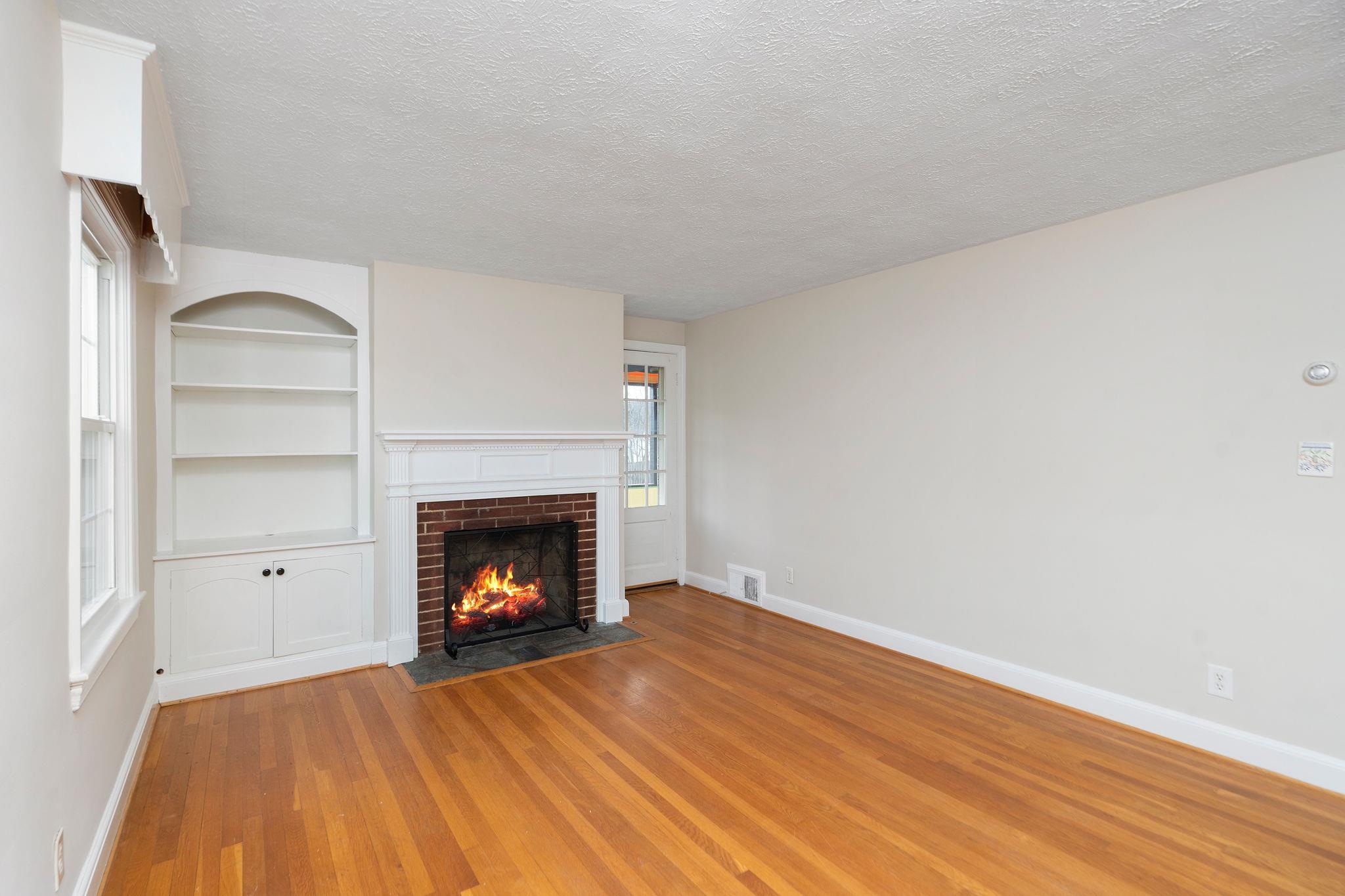 315 DUPONT CIR, WAYNESBORO, Virginia 22980, 3 Bedrooms Bedrooms, ,1 BathroomBathrooms,Residential,315 DUPONT CIR,672420 MLS # 672420