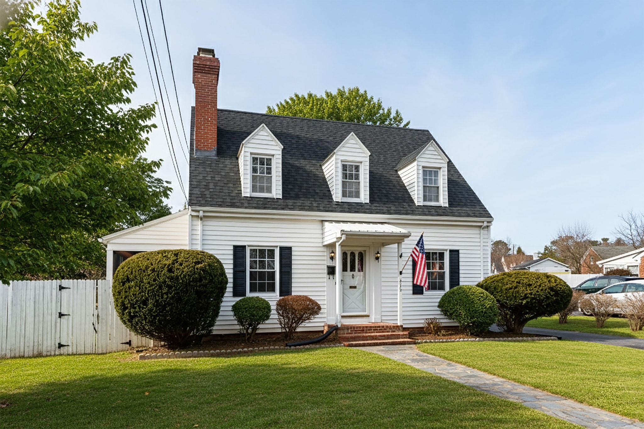 315 DUPONT CIR, WAYNESBORO, Virginia 22980, 3 Bedrooms Bedrooms, ,1 BathroomBathrooms,Residential,315 DUPONT CIR,672420 MLS # 672420