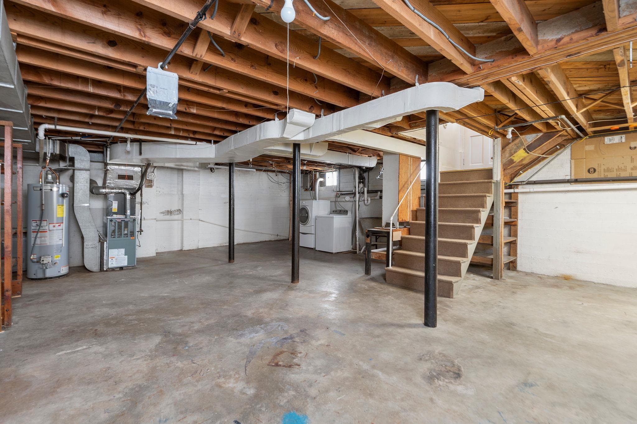 315 DUPONT CIR, WAYNESBORO, Virginia 22980, 3 Bedrooms Bedrooms, ,1 BathroomBathrooms,Residential,315 DUPONT CIR,672420 MLS # 672420