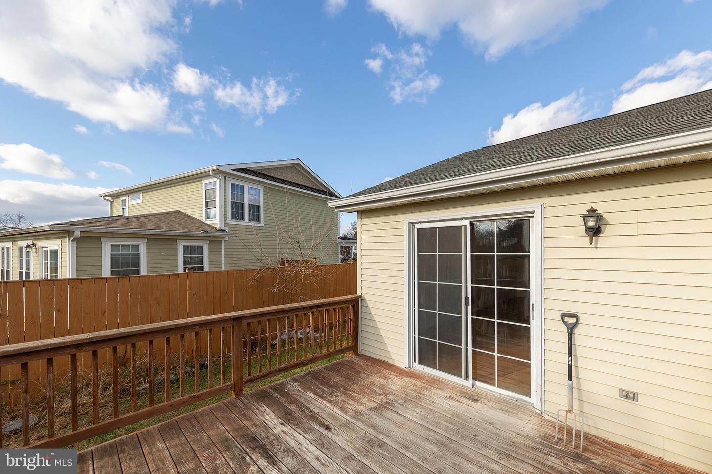 111 MEADOWVIEW CT, WINCHESTER, Virginia 22602, 3 Bedrooms Bedrooms, ,1 BathroomBathrooms,Residential,For sale,111 MEADOWVIEW CT,VAFV2038234 MLS # VAFV2038234