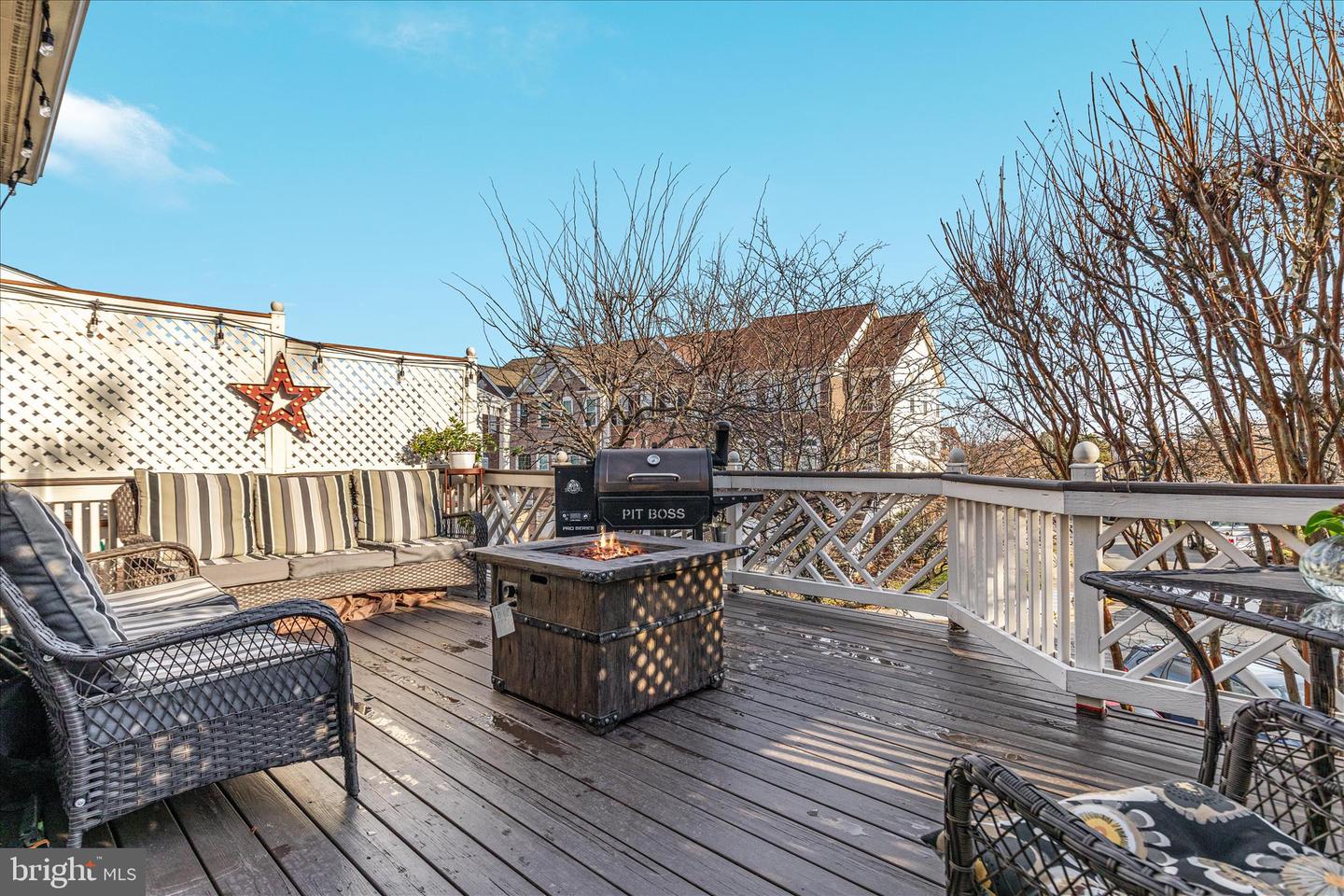 21314 LORD NELSON TER, ASHBURN, Virginia 20147, 3 Bedrooms Bedrooms, ,2 BathroomsBathrooms,Residential,For sale,21314 LORD NELSON TER,VALO2111742 MLS # VALO2111742