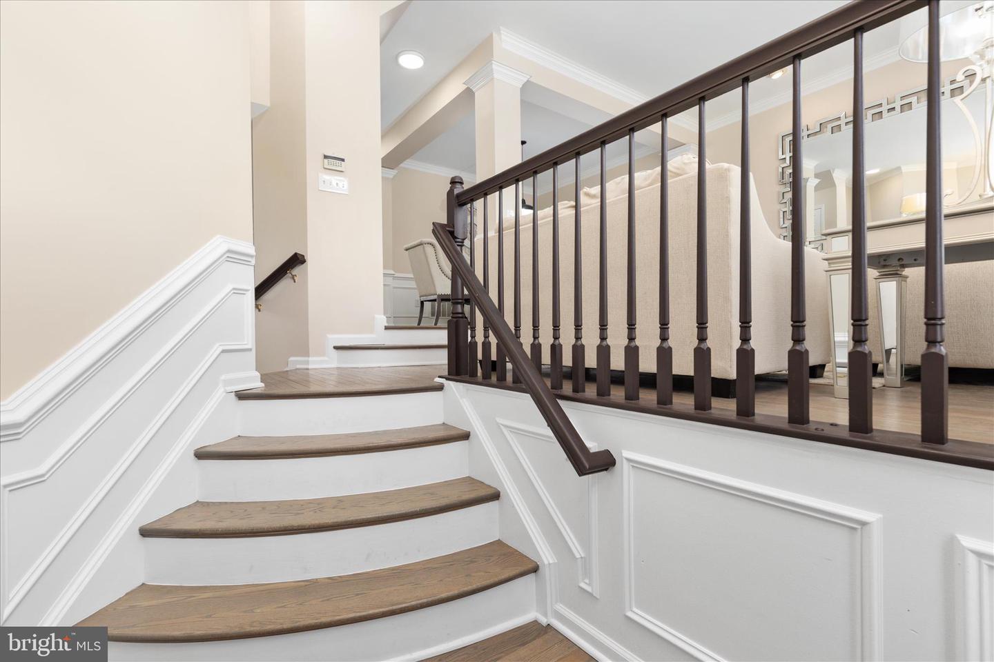 21314 LORD NELSON TER, ASHBURN, Virginia 20147, 3 Bedrooms Bedrooms, ,2 BathroomsBathrooms,Residential,For sale,21314 LORD NELSON TER,VALO2111742 MLS # VALO2111742