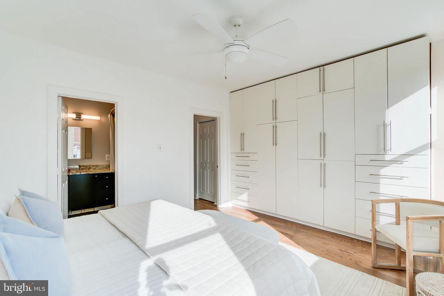 1111 FAIRMONT ST NW, WASHINGTON, District Of Columbia 20009, 4 Bedrooms Bedrooms, ,3 BathroomsBathrooms,Residential,For sale,1111 FAIRMONT ST NW,DCDC2234470 MLS # DCDC2234470