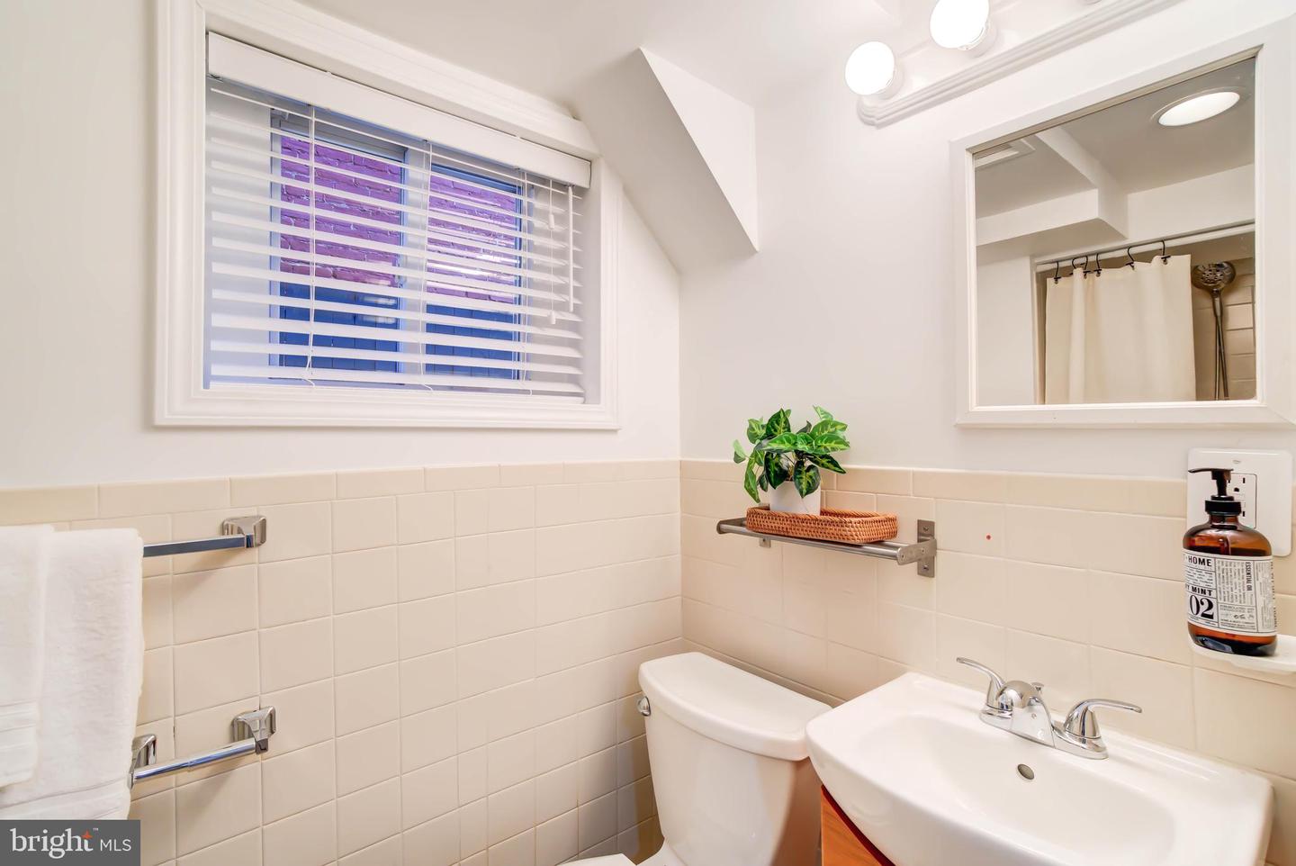 1111 FAIRMONT ST NW, WASHINGTON, District Of Columbia 20009, 4 Bedrooms Bedrooms, ,3 BathroomsBathrooms,Residential,For sale,1111 FAIRMONT ST NW,DCDC2234470 MLS # DCDC2234470