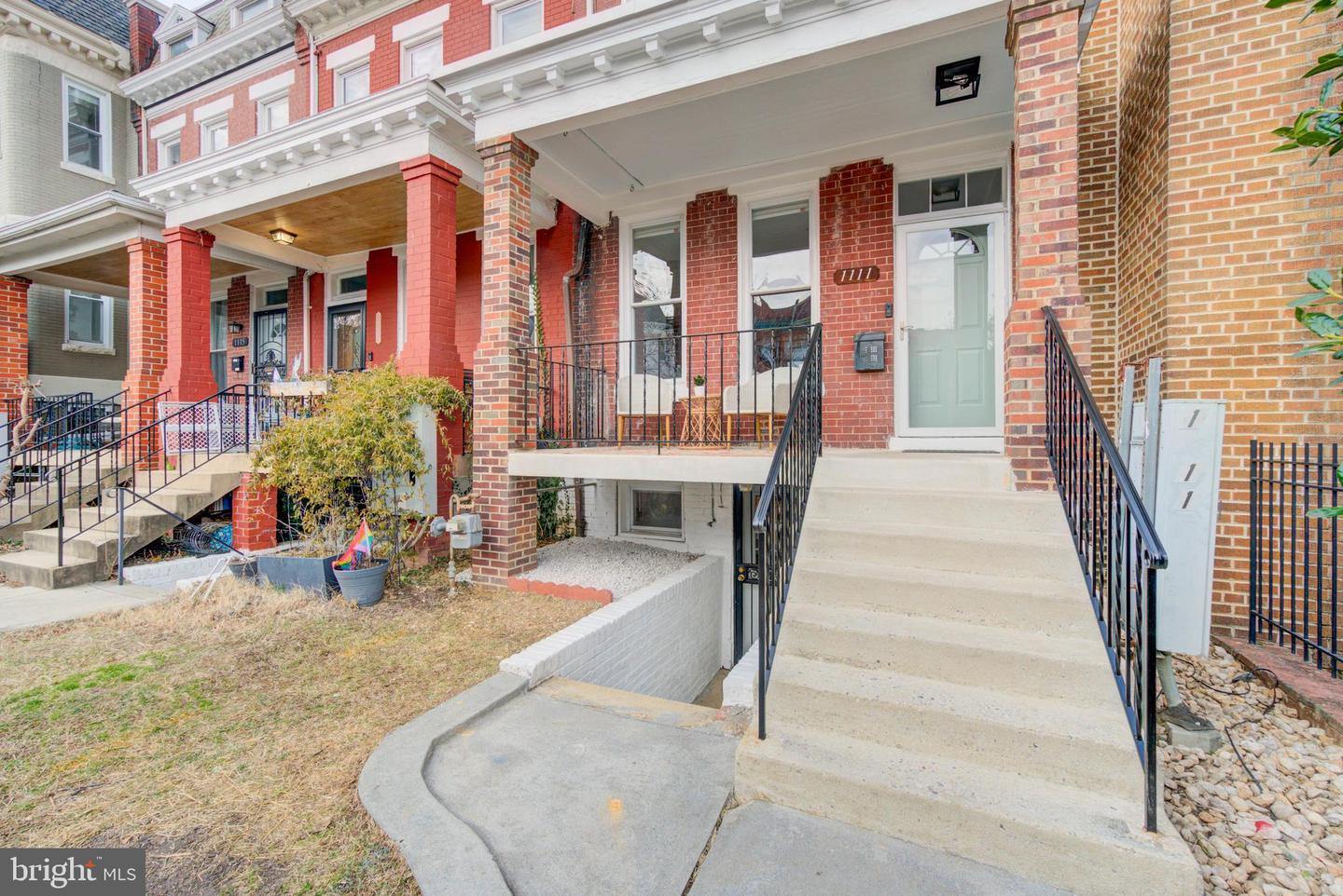 1111 FAIRMONT ST NW, WASHINGTON, District Of Columbia 20009, 4 Bedrooms Bedrooms, ,3 BathroomsBathrooms,Residential,For sale,1111 FAIRMONT ST NW,DCDC2234470 MLS # DCDC2234470