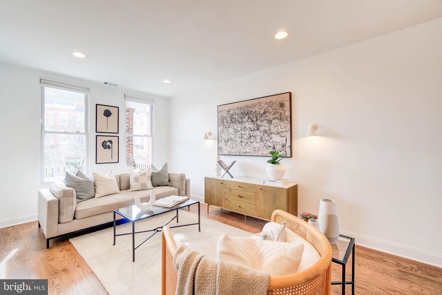 1111 FAIRMONT ST NW, WASHINGTON, District Of Columbia 20009, 4 Bedrooms Bedrooms, ,3 BathroomsBathrooms,Residential,For sale,1111 FAIRMONT ST NW,DCDC2234470 MLS # DCDC2234470