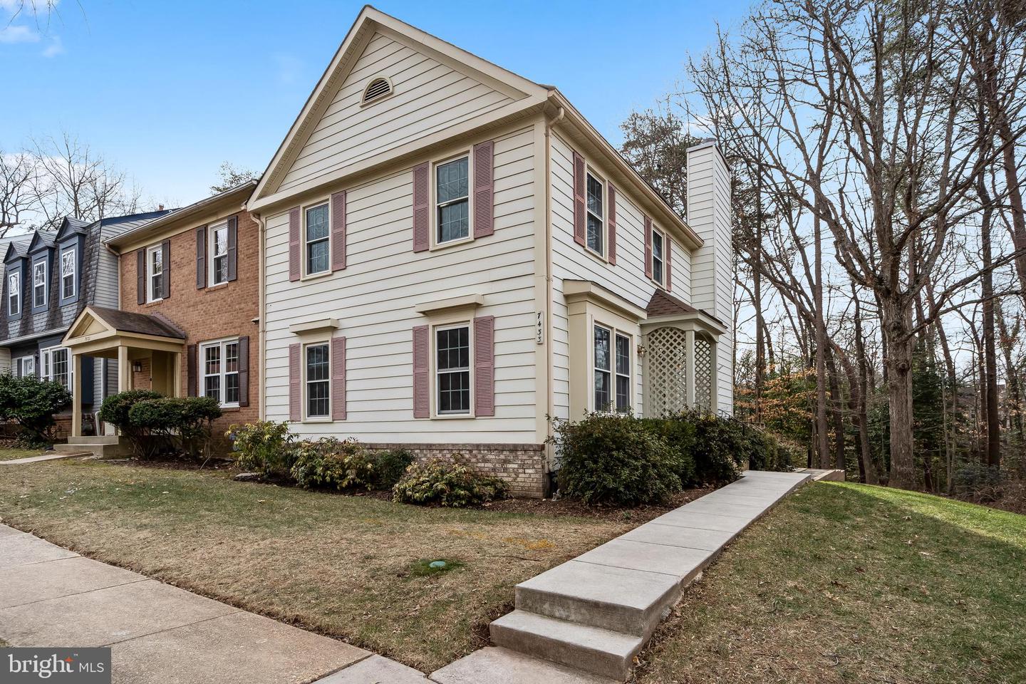 7433 SPRING TREE DR, SPRINGFIELD, Virginia 22153, 3 Bedrooms Bedrooms, ,2 BathroomsBathrooms,Residential,For sale,7433 SPRING TREE DR,VAFX2283964 MLS # VAFX2283964