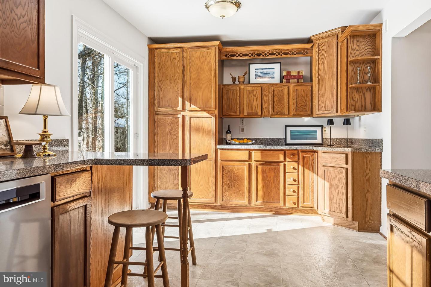 7433 SPRING TREE DR, SPRINGFIELD, Virginia 22153, 3 Bedrooms Bedrooms, ,2 BathroomsBathrooms,Residential,For sale,7433 SPRING TREE DR,VAFX2283964 MLS # VAFX2283964