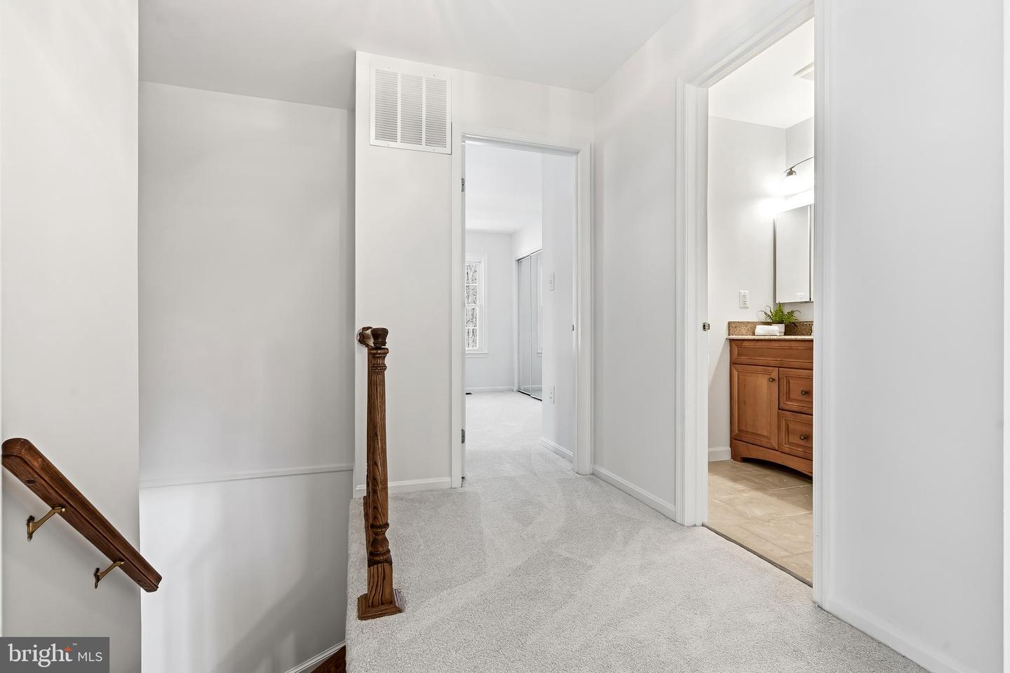 7433 SPRING TREE DR, SPRINGFIELD, Virginia 22153, 3 Bedrooms Bedrooms, ,2 BathroomsBathrooms,Residential,For sale,7433 SPRING TREE DR,VAFX2283964 MLS # VAFX2283964